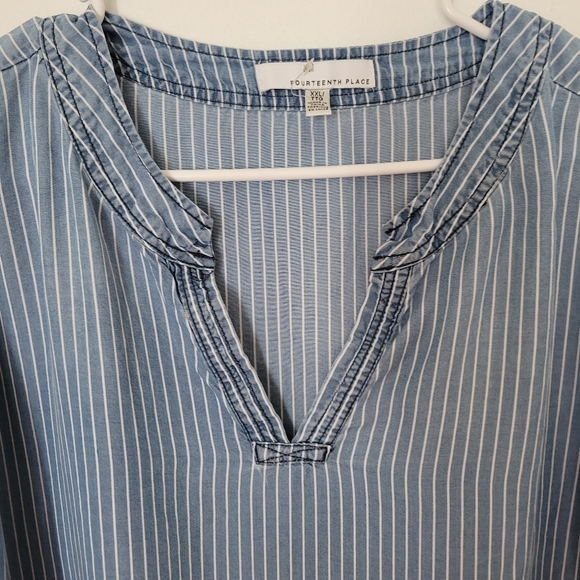 Fourteenth place v neck striped bell Denim Looking sleeve  XXL top blue white - Picture 5 of 6